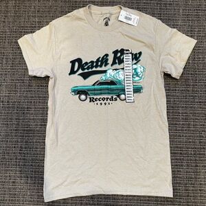 Cream Short Sleeve Tee with Retro Graphic Design